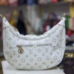 Classic Handbags Luis Vuitton White Colour